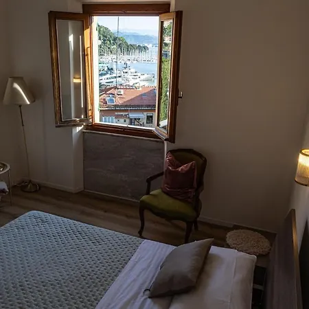 Il Gelsomino * Le Grazie (Liguria)