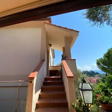 Il Gelsomino * Le Grazie (Liguria)