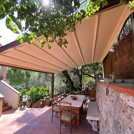 Il Gelsomino Farm stay Le Grazie (Liguria)